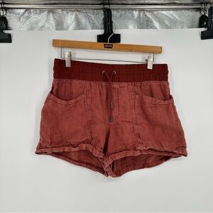 Athleta Red Cabo Linen 4” Shorts Sz 4